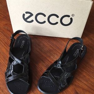 Ecco breeze sandals